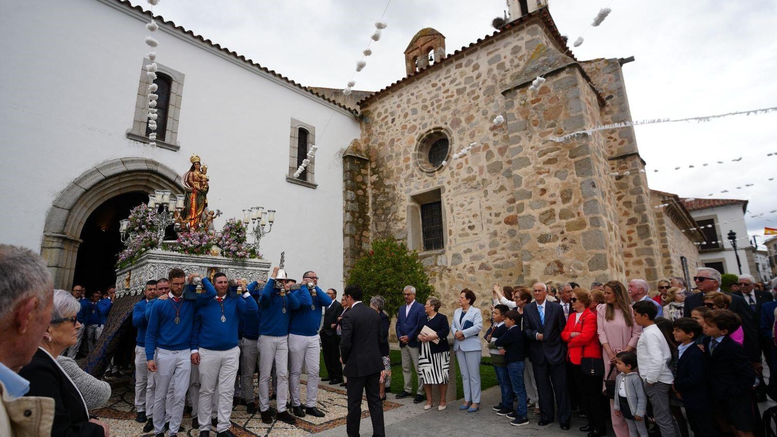 Procesión de la Virgen de Loreto, en Dos Torres