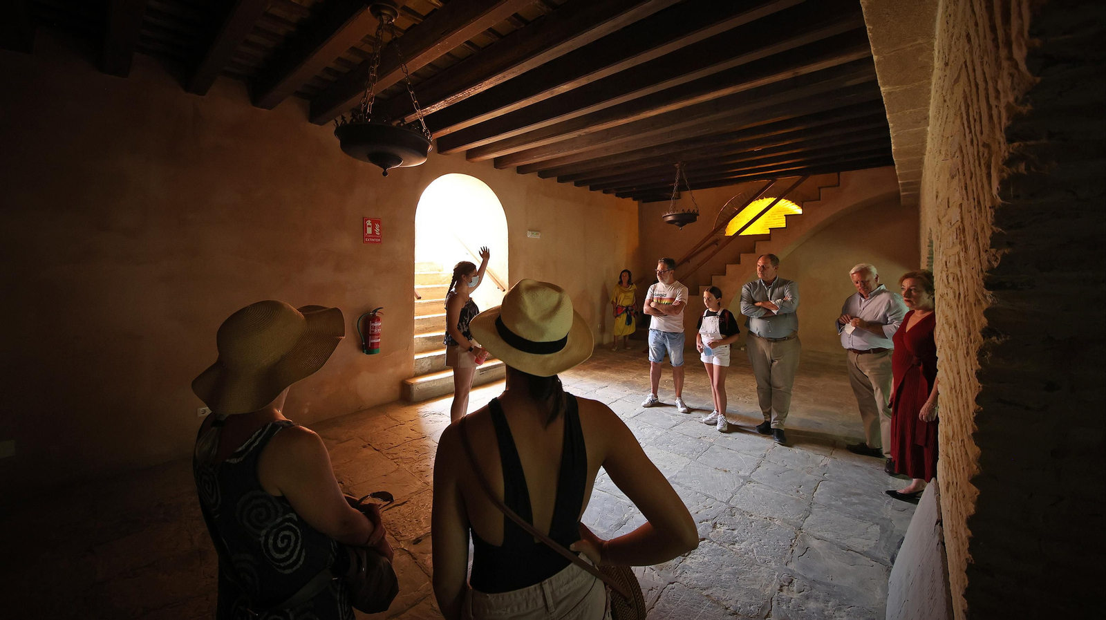 Así es por dentro y por fuera la Torre de Ponce de León en el Alcázar de Jerez