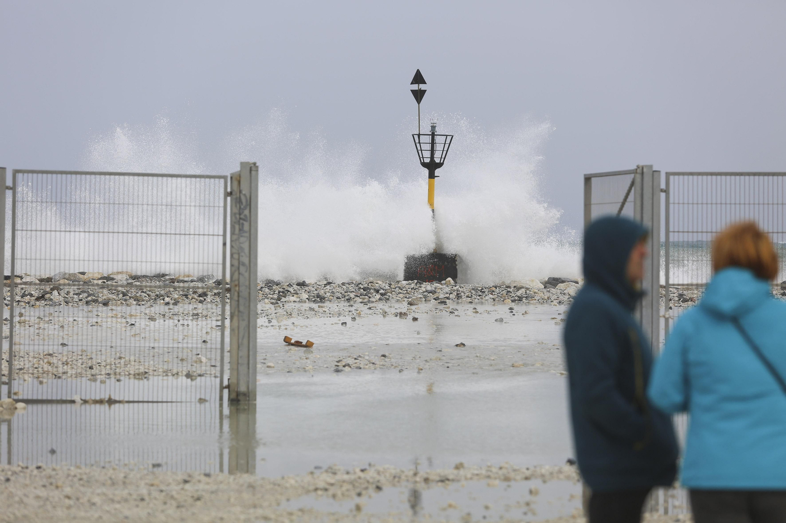 Las fotos del temporal en las playas de Málaga