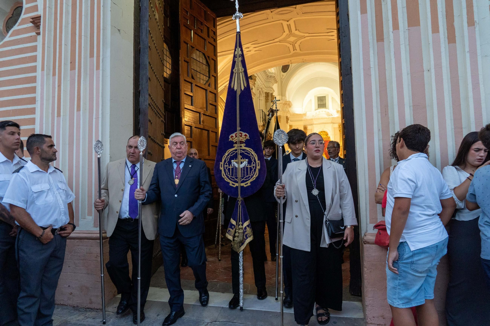 Imágenes del traslado de Nuestra Señora de la Cinta a la Parroquia Mayor de San Pedro