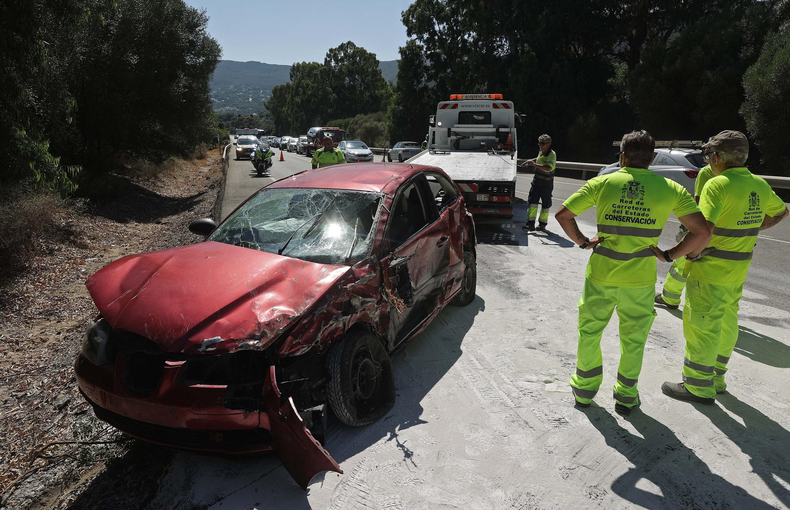 Fotos de la colisión múltiple en la N340 a la altura de El Bujeo
