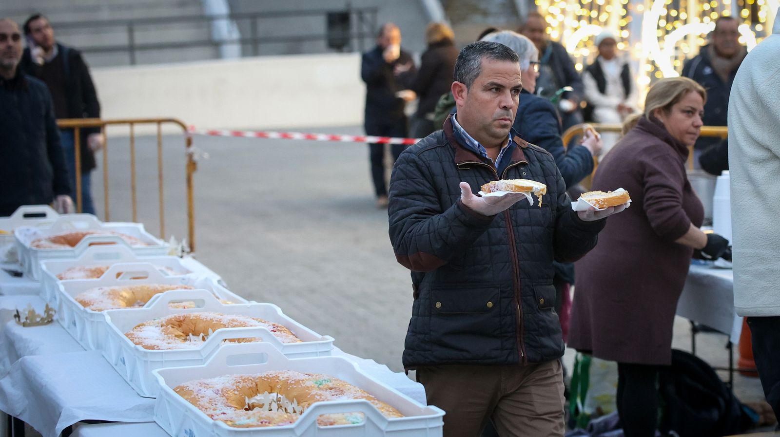 El roscón solidario de Santa Marta en Jerez