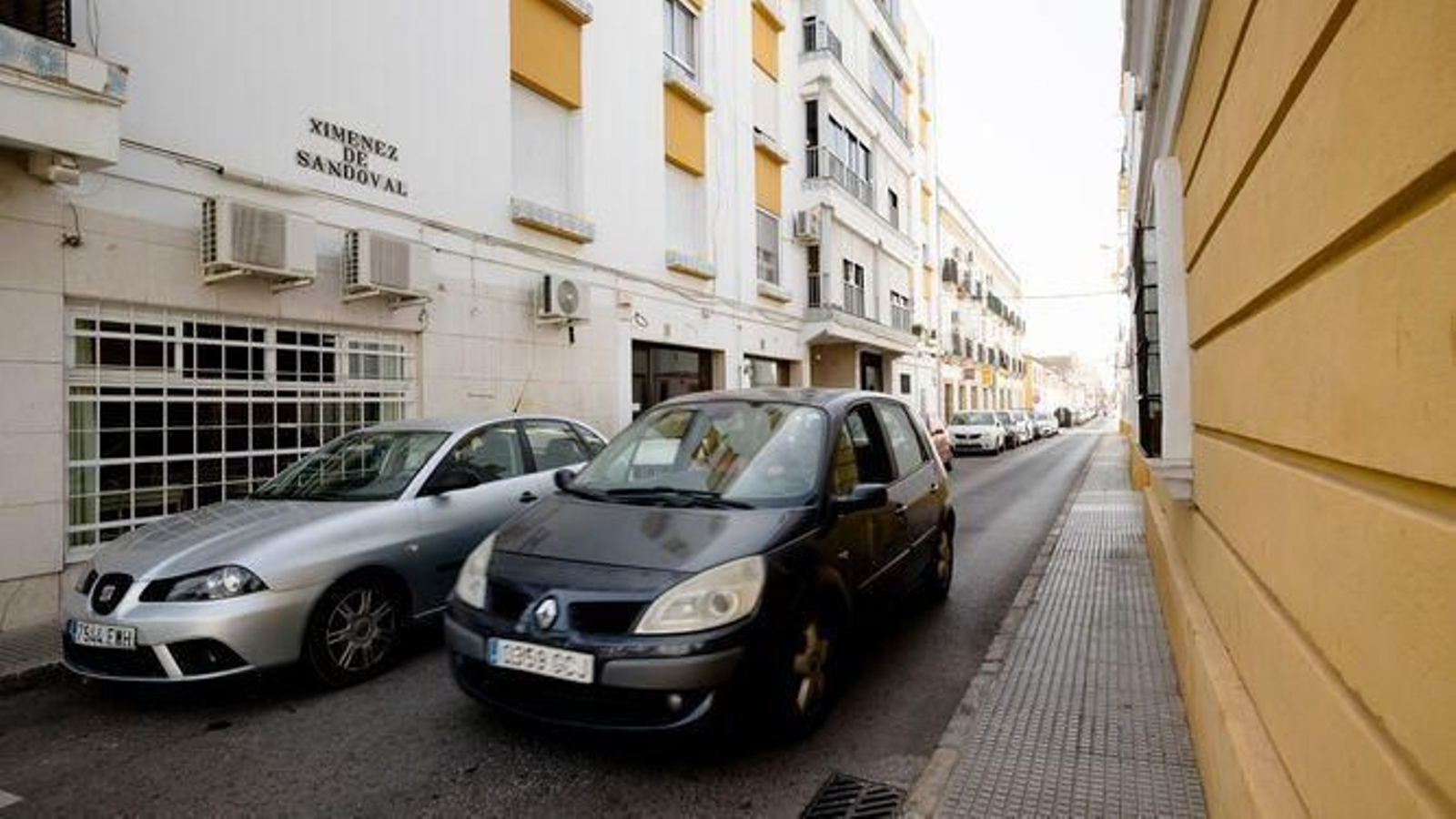 Una de las calles incluida en el proyecto 'Pasillo Amable', entre la zona de bodegas y el centro histórico.