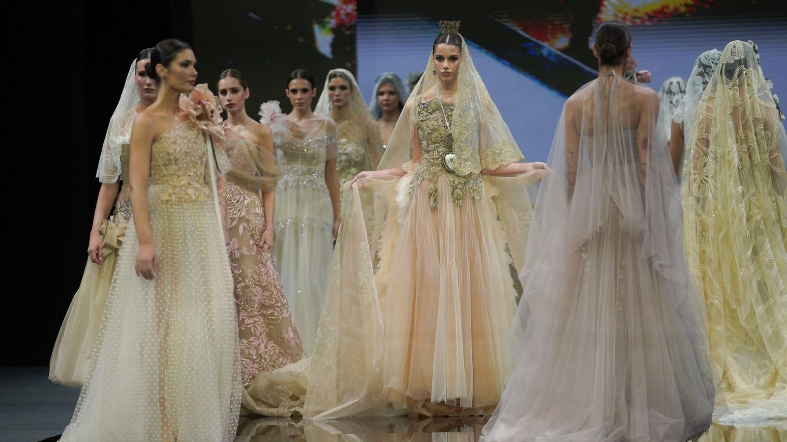 El desfile de Marco & María en SIMOF 2026.