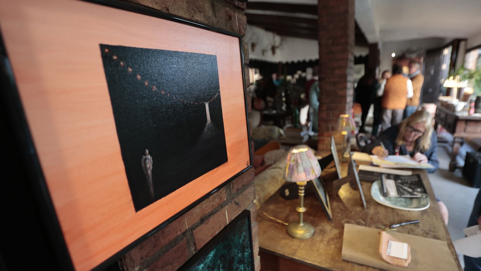 Las fotos de la exposición colectiva de pintura en la finca "El Coleta"