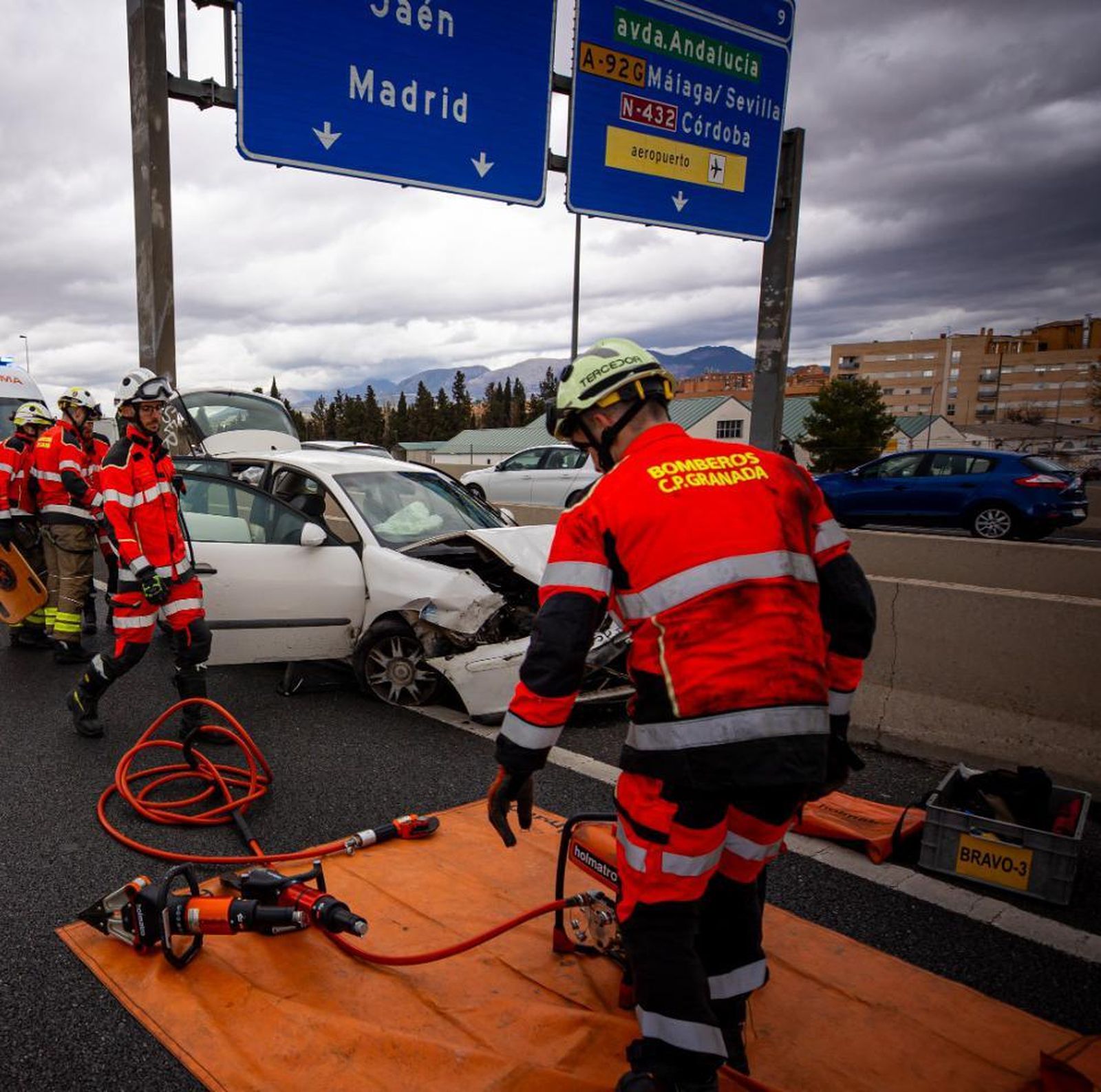 Momento de la actuación de los Bomberos.