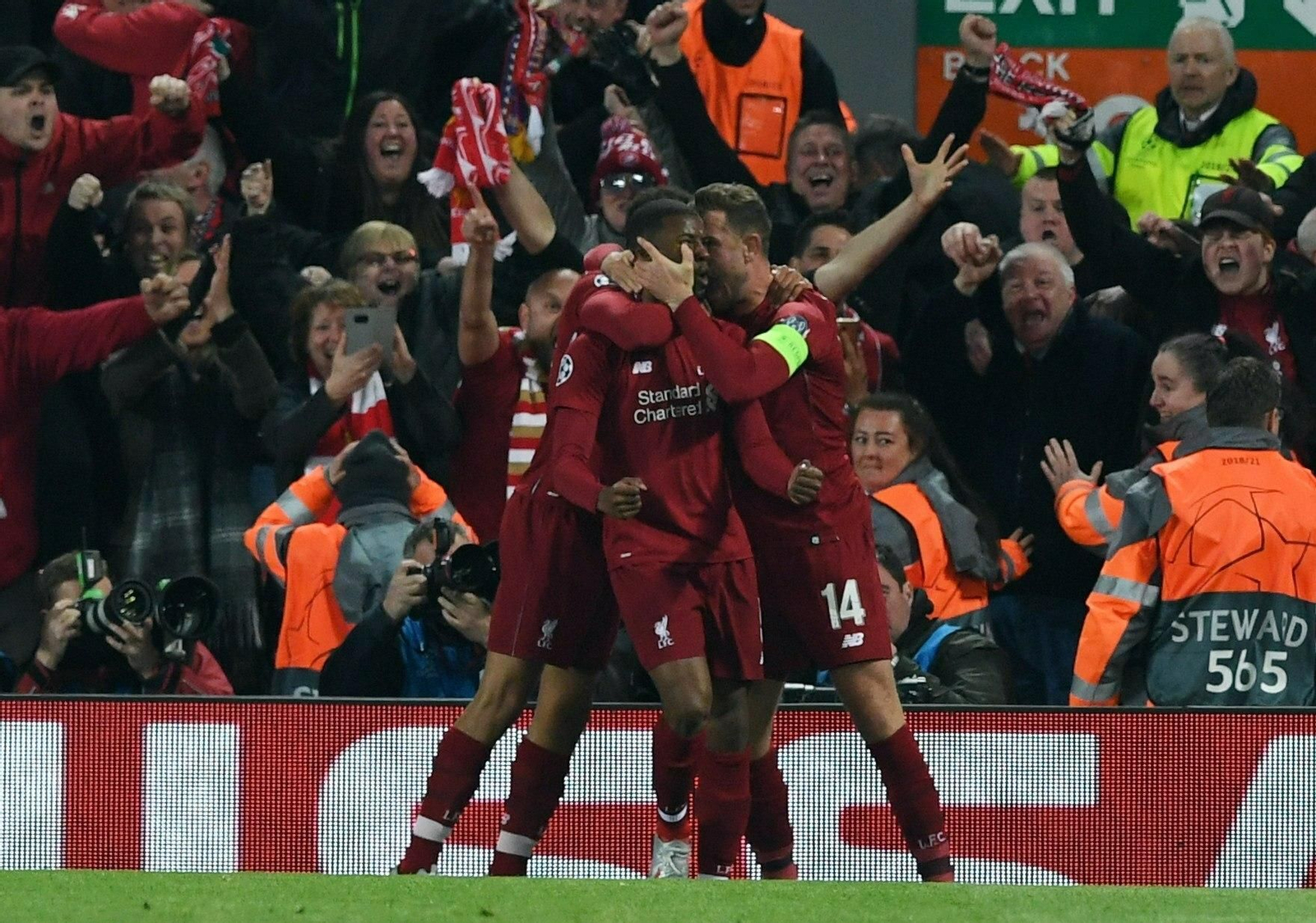 Las imágenes del Liverpool-Barcelona de Champions