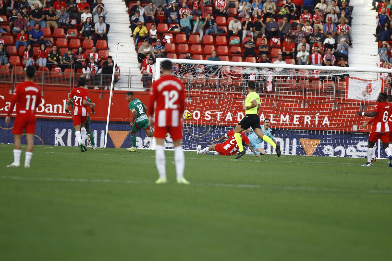 Las mejores imágenes del U.D. Almería-Granada C.F