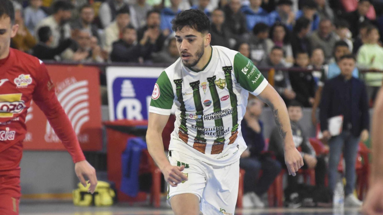Lucas Perin durante el encuentro ante ElPozo Murcia.