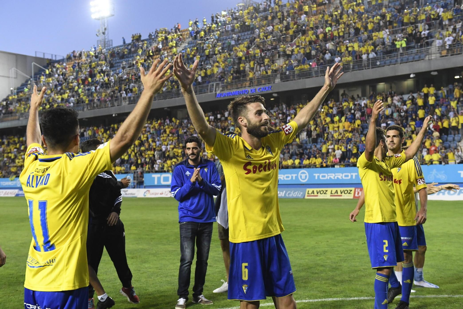 Las imágenes del Cádiz-Elche