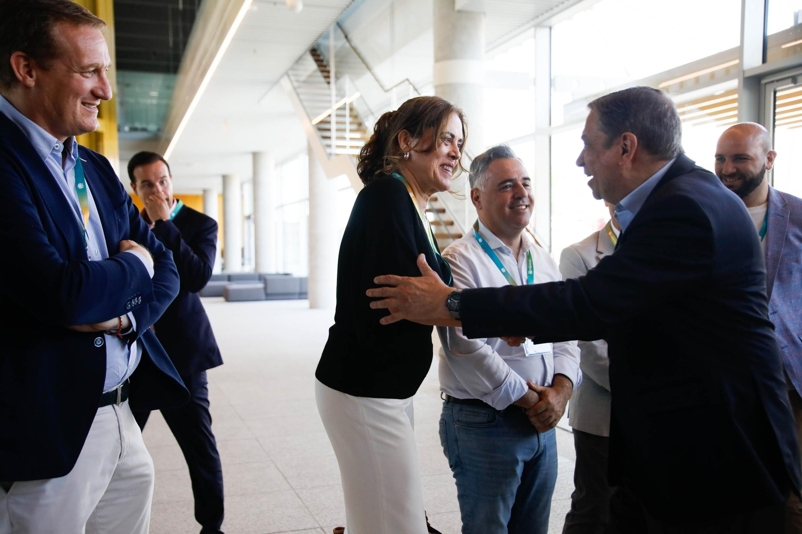 El ministro de Agricultura, Pesca y Alimentación, Luis Planas, visita el Centro Tecnológico Financiero del Grupo Cajamar en el Parque Científico-Tecnológico de Almería (PITA), en imágenes