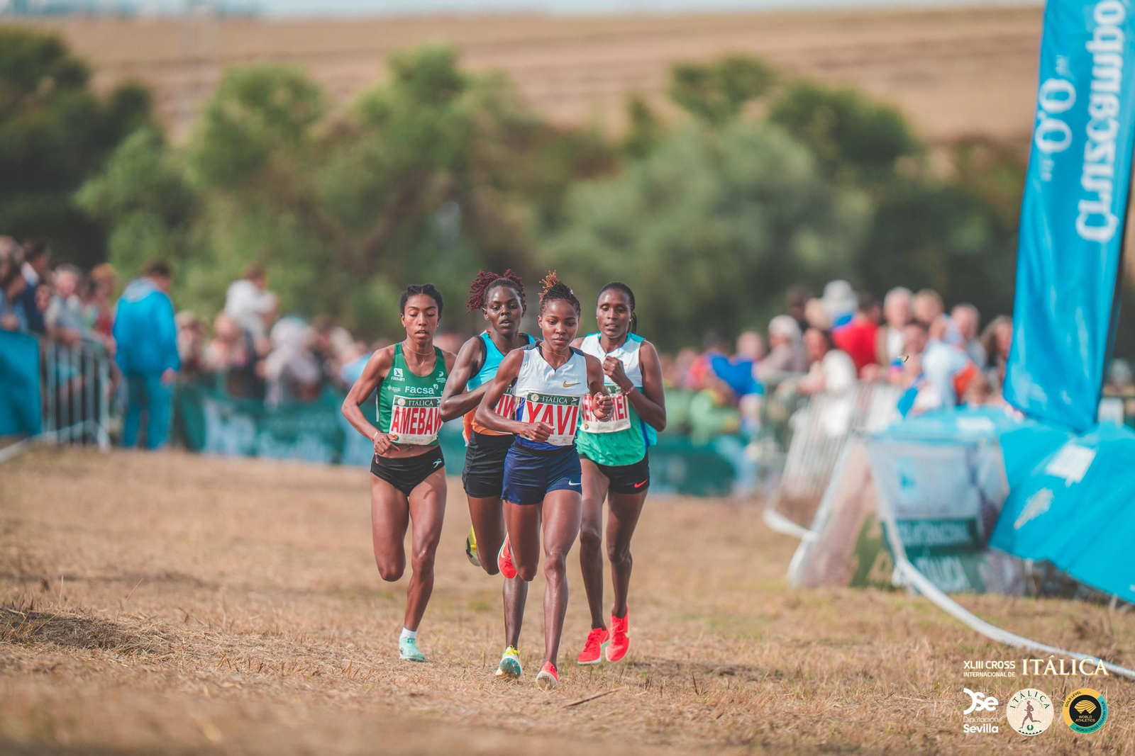 Búscate en las fotos del Cross de Itálica 2025 | 11