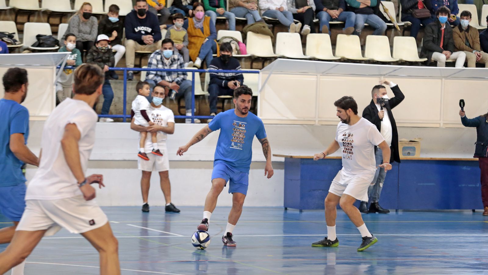 Partido benéfico para los niños damnificados por el volcán de La Palma