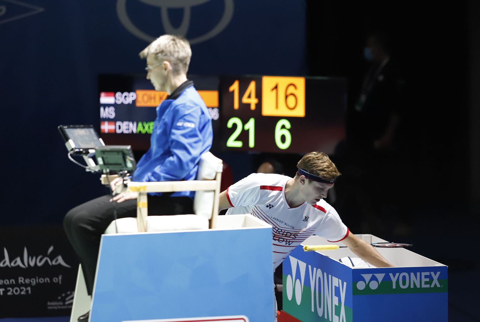Las mejores imágenes de la jornada de bádminton del lunes en el Huelva 2021