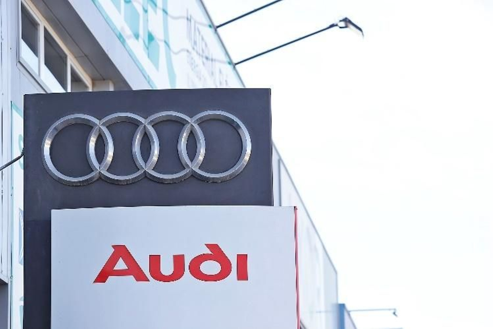 Huelva Wagen transforma la experiencia Audi en Huelva con sus nuevas instalaciones.