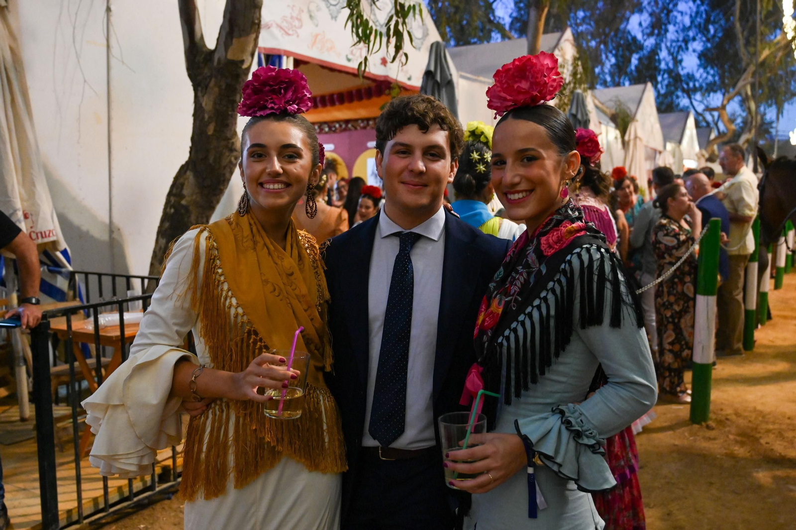 Imágenes del ambiente nocturno del 11 de octubre en la Feria del Caballo 2025