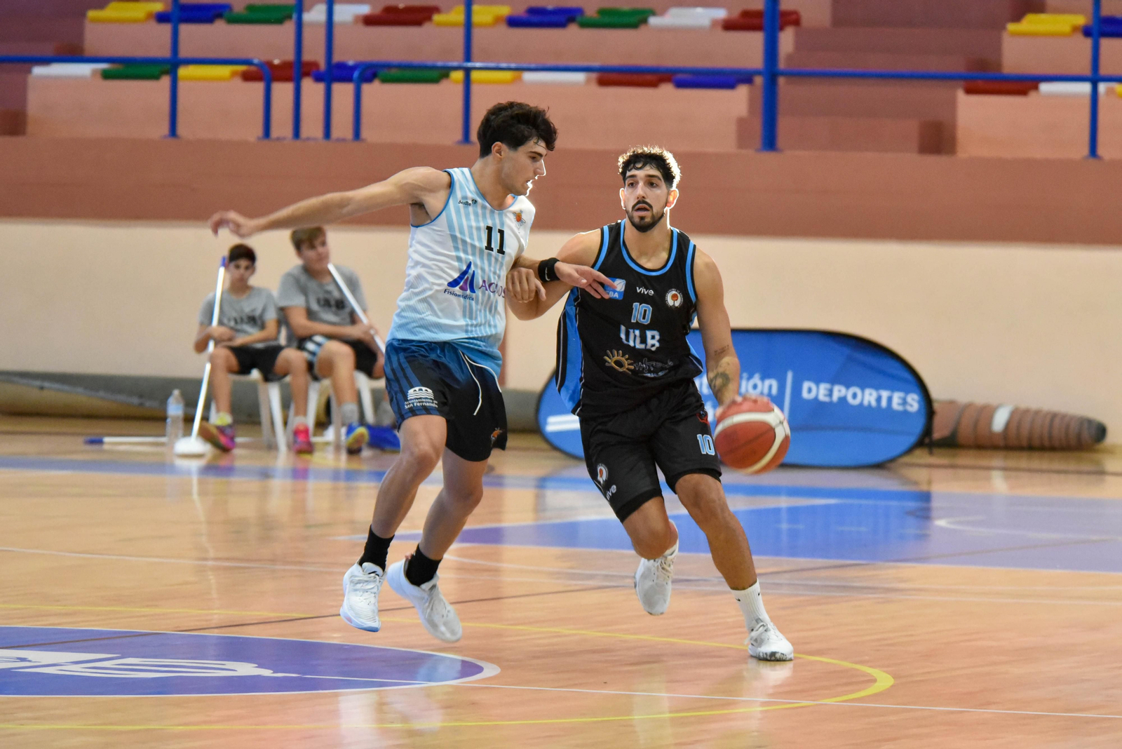 Las fotos de la semifinal de la Copa Diputación de baloncesto: ULB-Cimbis