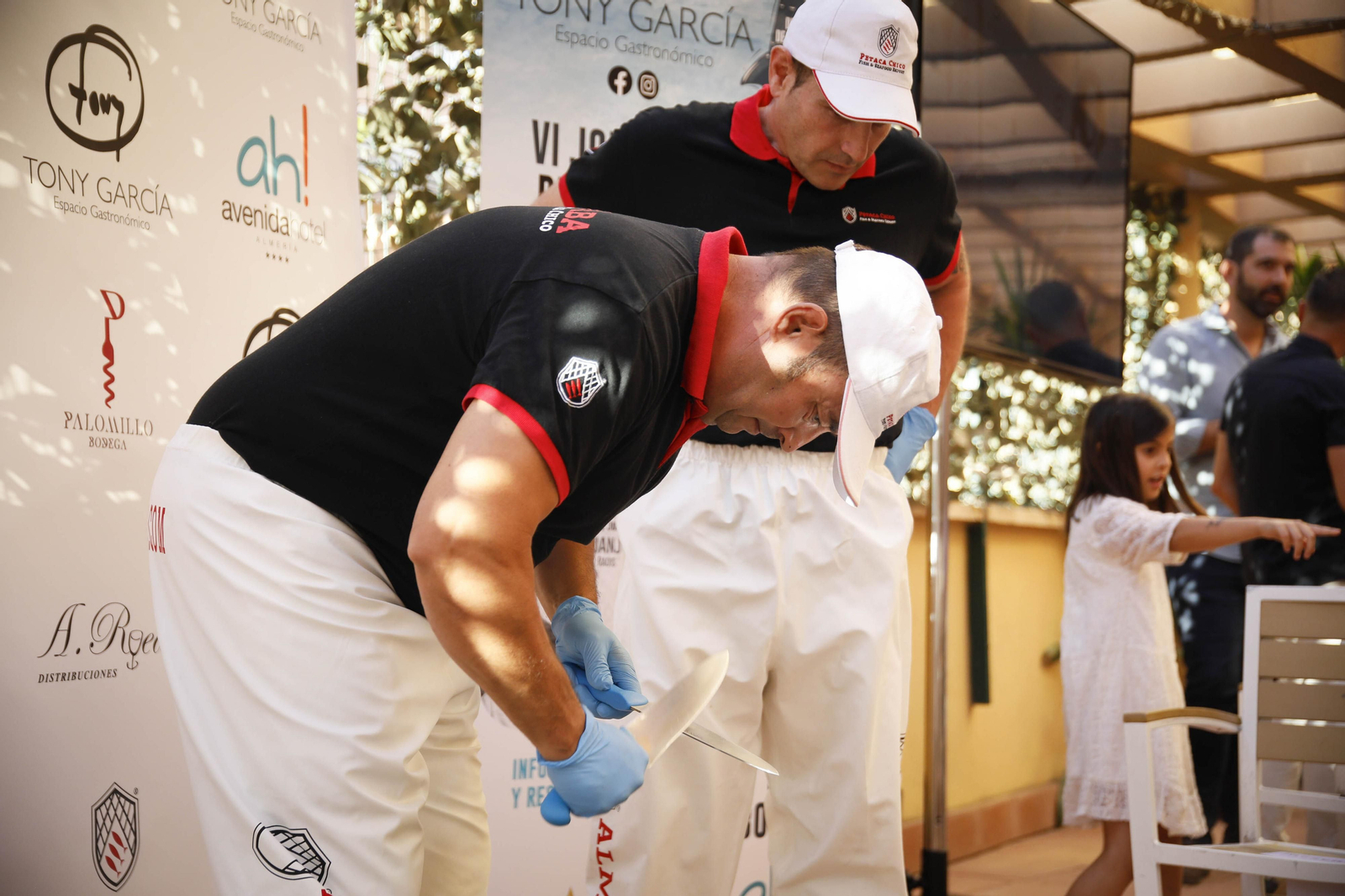 El ronqueo del atún en el Espacio Gatronómico Tony García, en imágenes