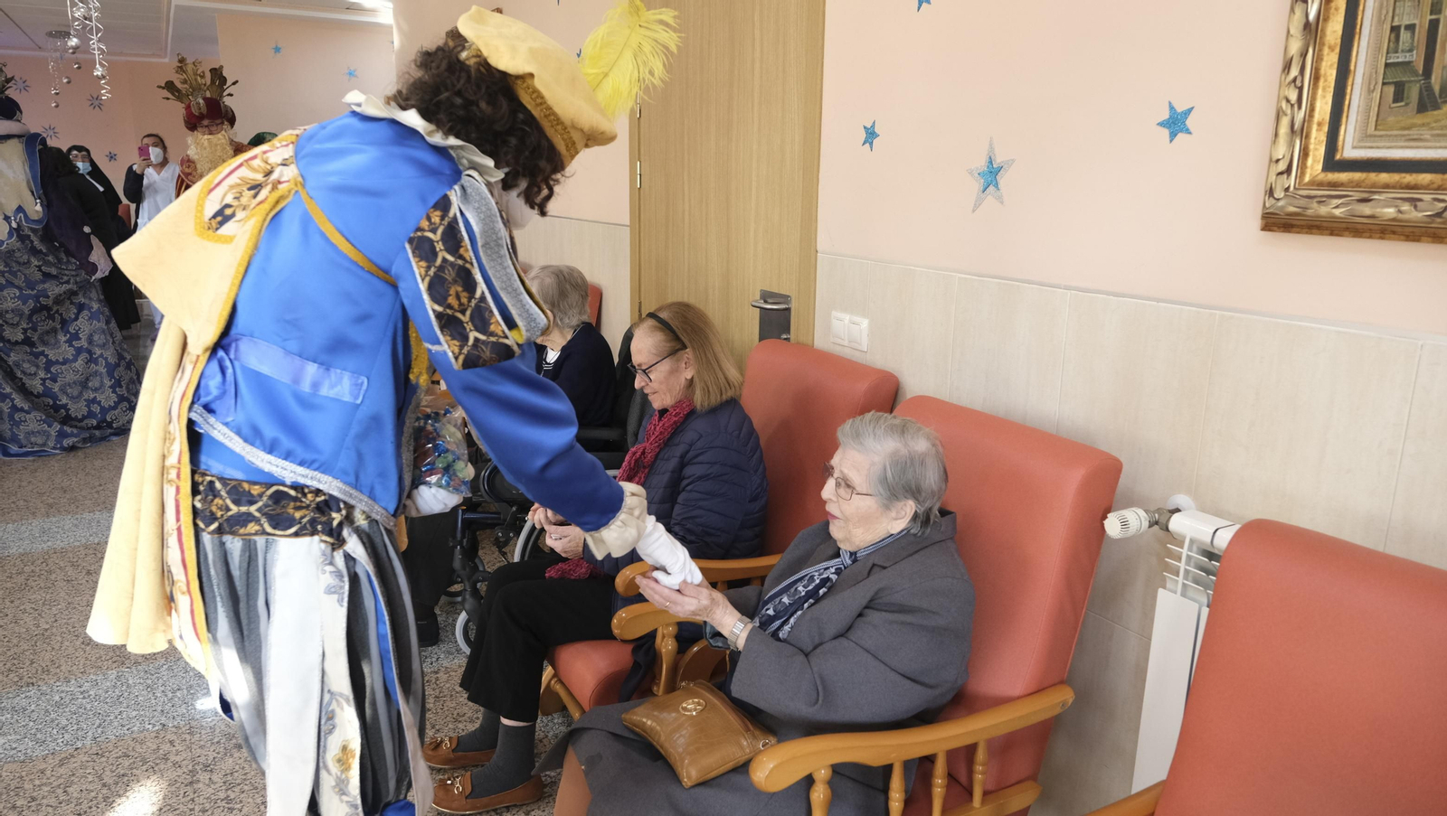 Los Reyes Magos en la Residencia Santa Teresa Jornet