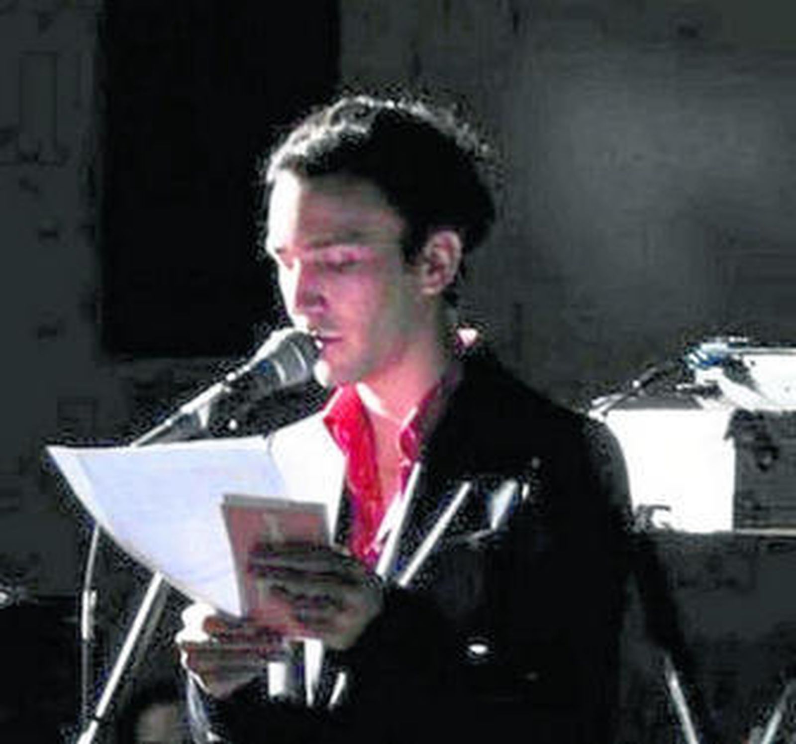 El escritor y dibujante Jesús Leirós.