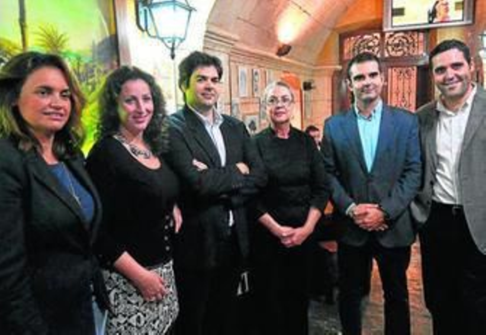 A la inauguración asistieron Juan José Alonso, María Vázquez, Isabel Fernández y Ramón Fernández-Pacheco.