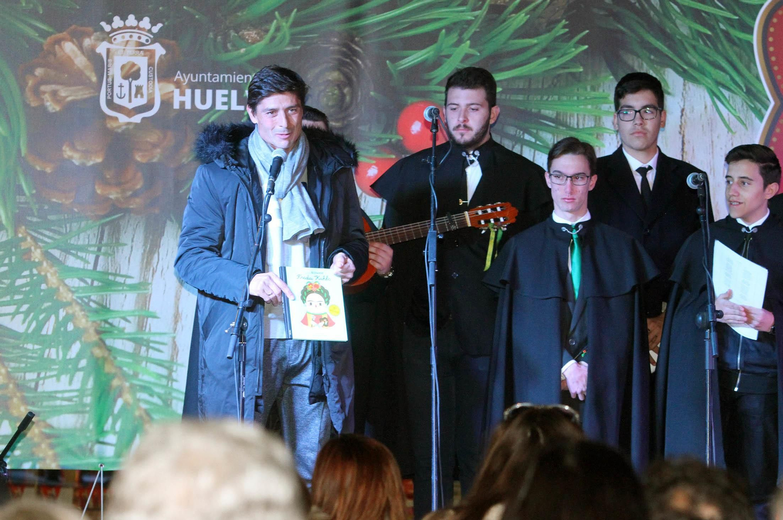 Imágenes del cuentacuento de la Navidad de Huelva Información.