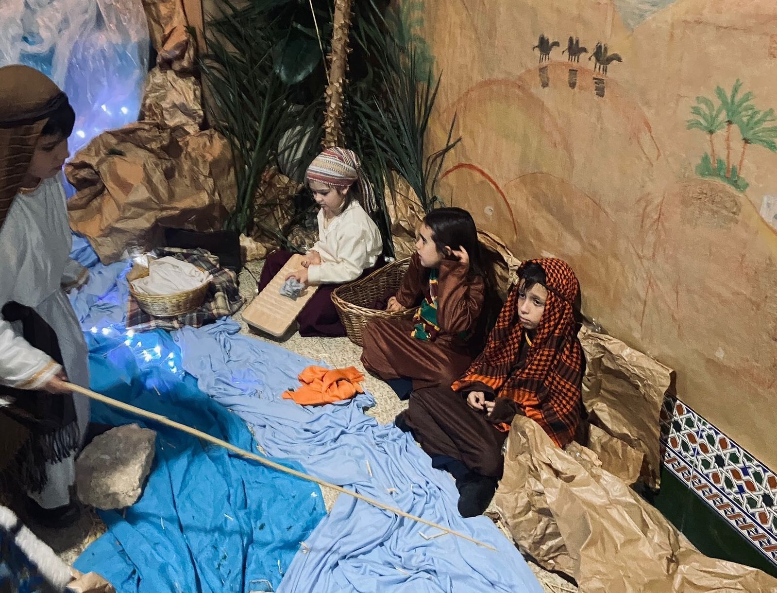 El Belén Viviente con el que el colegio de las Carmelitas celebra la Navidad en San Fernando