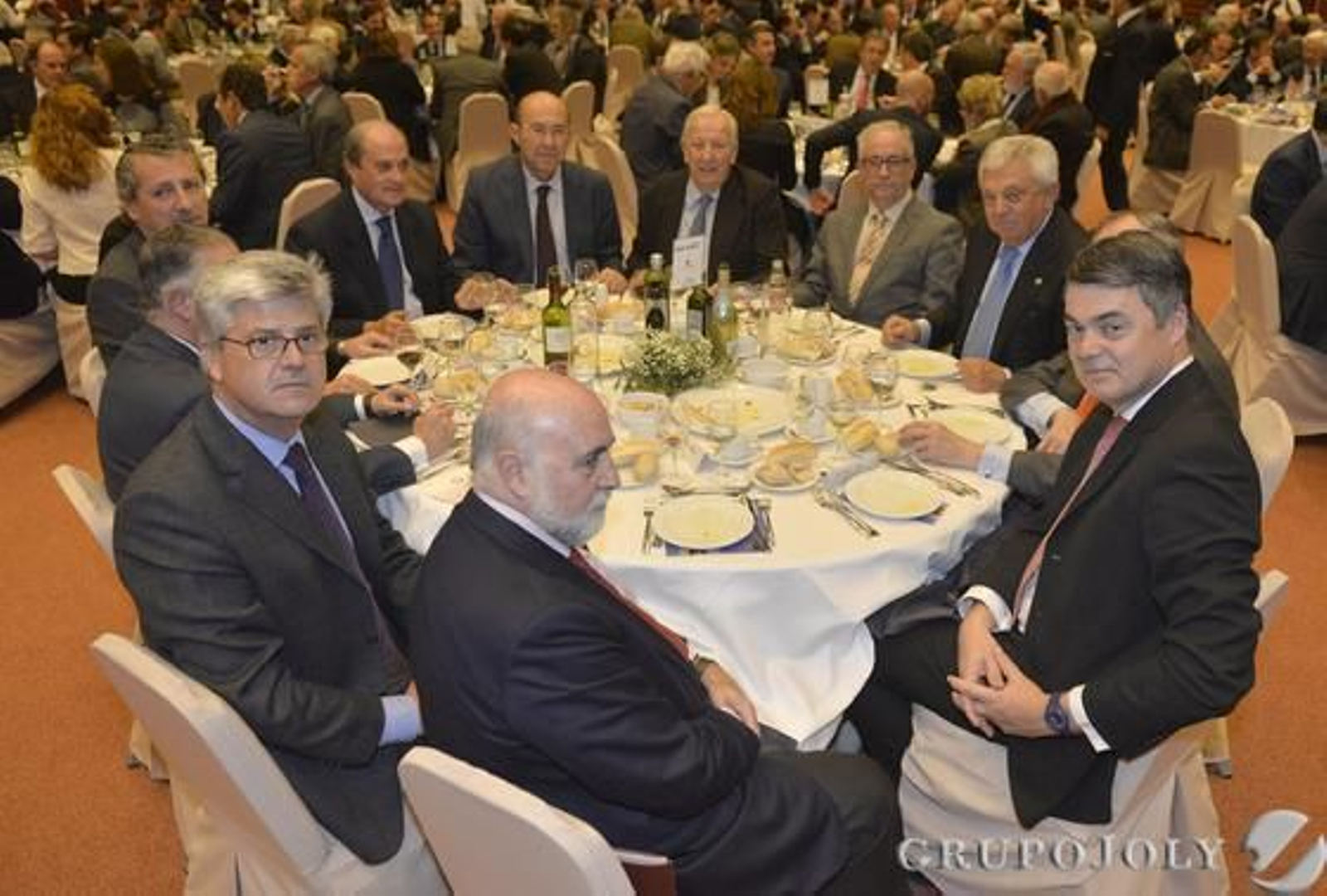 Antonio Carrillo, Javier Landa, Enrique Pérez Viguera, Jesús Maza, Antonio Ponce, Francisco Ferraro, Manuel Olivencia, José Aguilar, Francisco Herrero, Guillermo Jiménez y Carlos Rojas. / Juan Carlos Vázquez