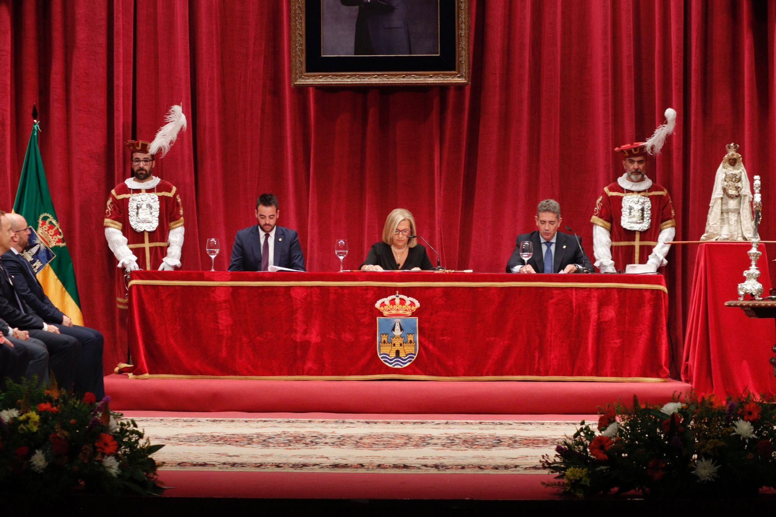 La investidura de Germán Beardo como alcalde de El Puerto, en imágenes