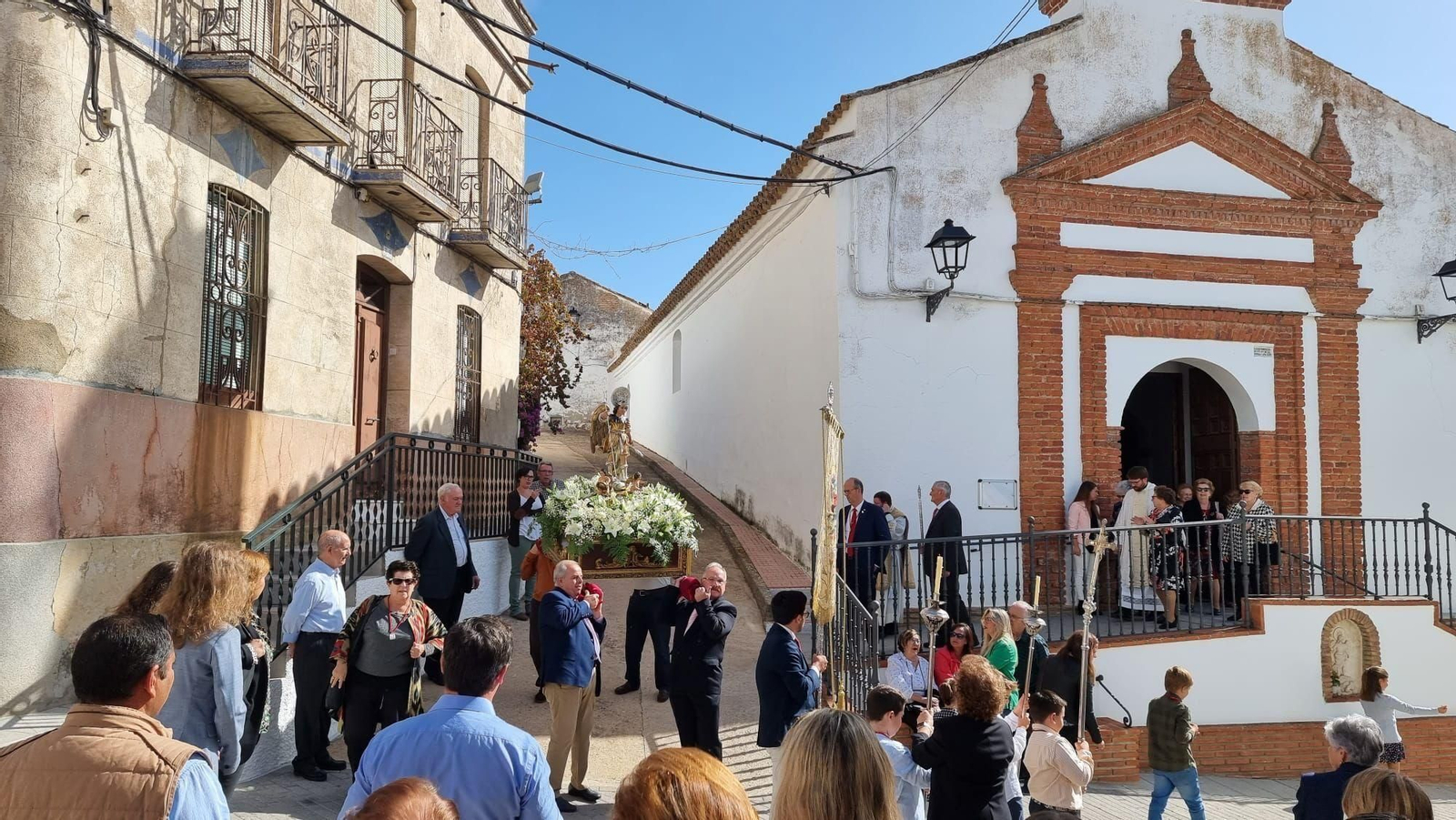 La procesión de San Rafael en Villaharta, en fotografías