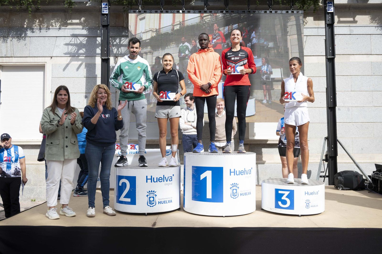 Imágenes de la Carrera 21K en Huelva