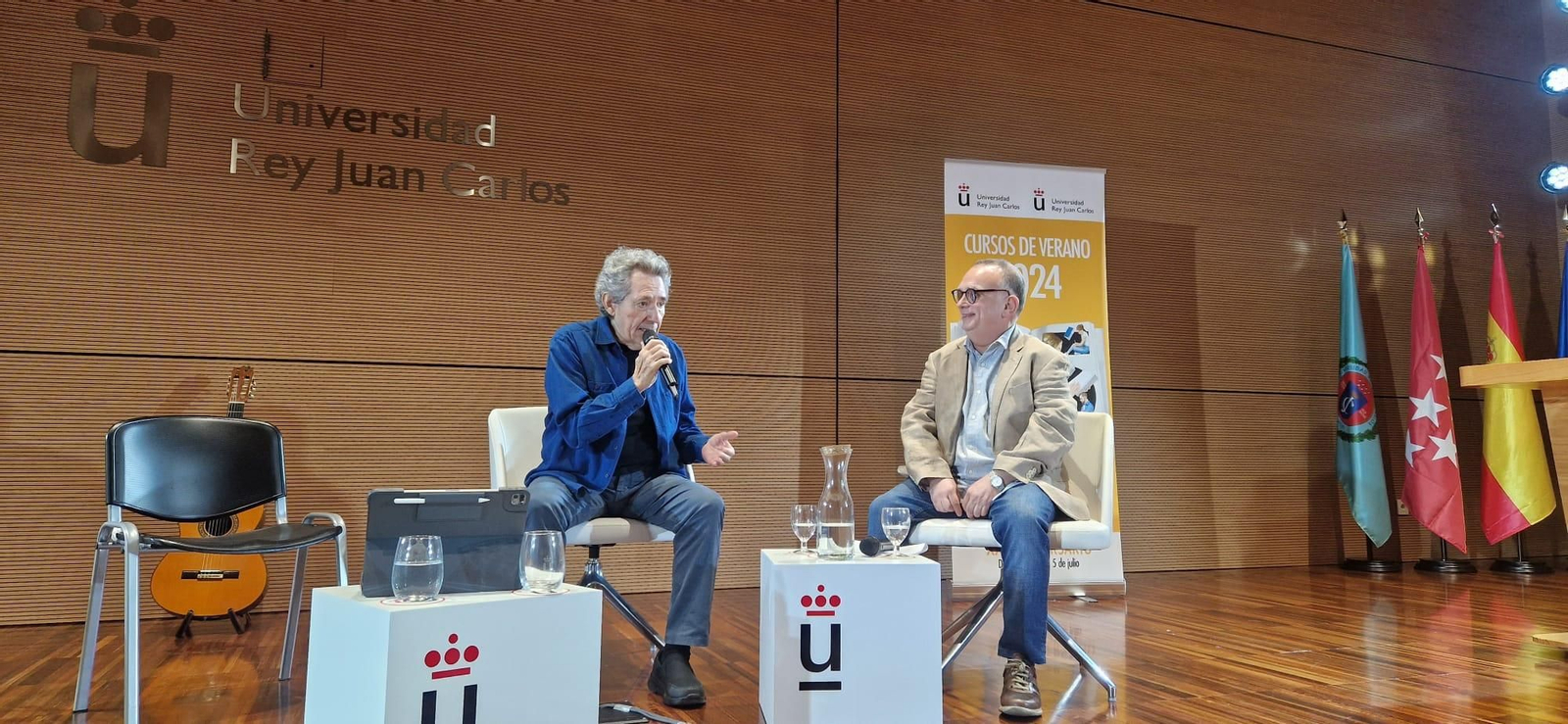 Miguel Ríos inaugura los cursos de verano de la Universidad Rey Juan Carlos en Aranjuez