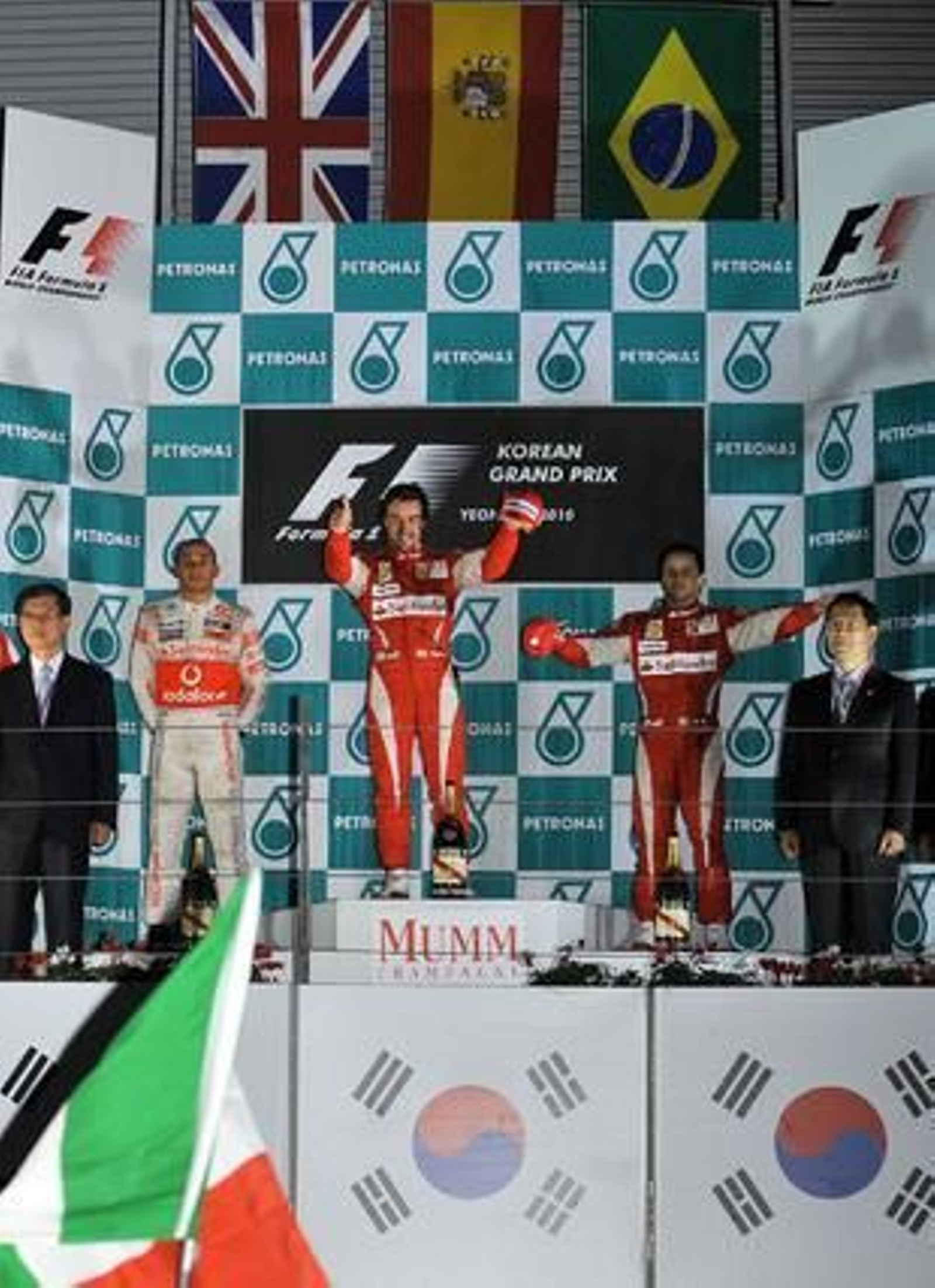 Foto: EFE / AFP / Reuters