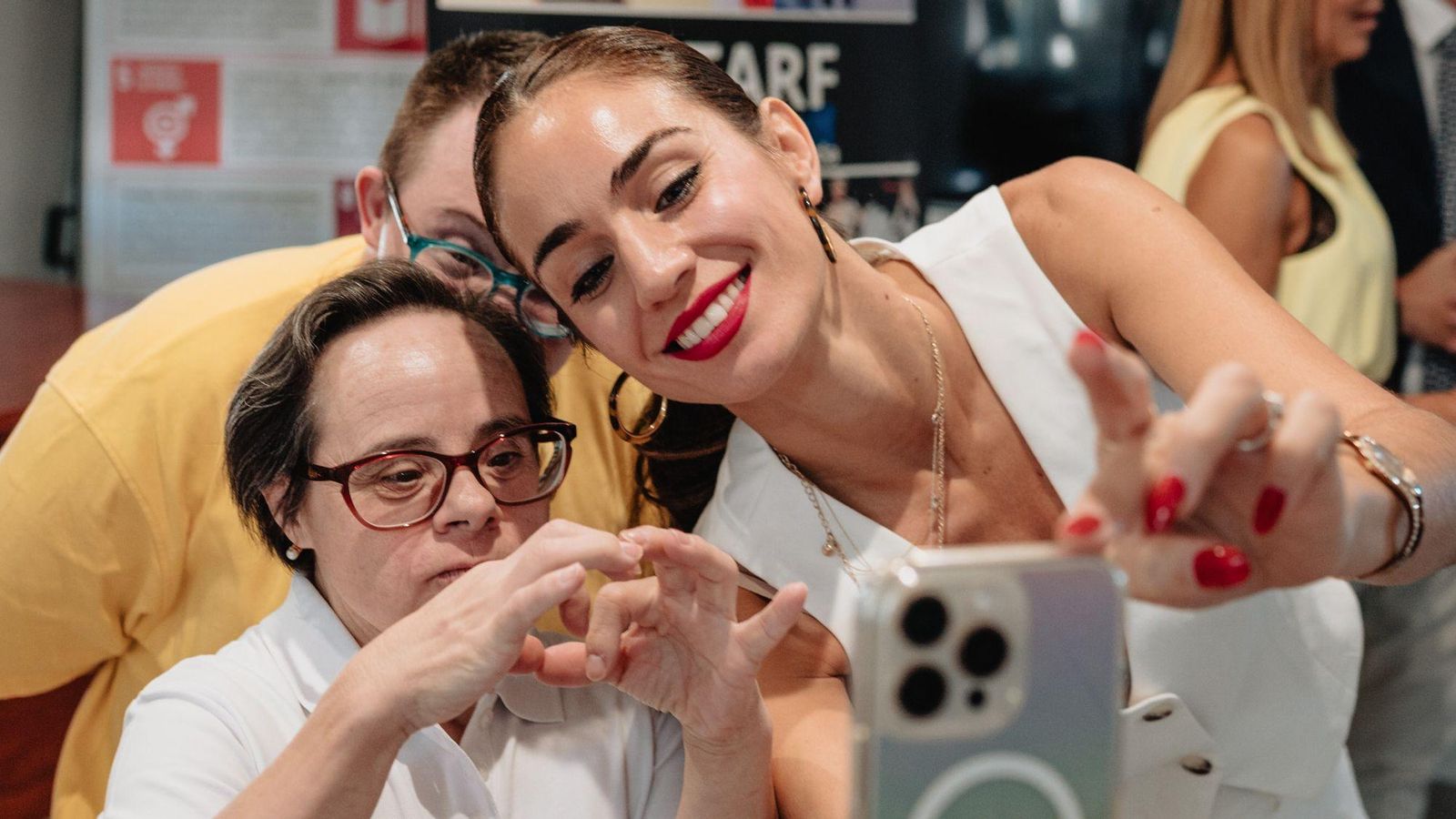 Presentación de AR-TARF en la sede de Down Granada