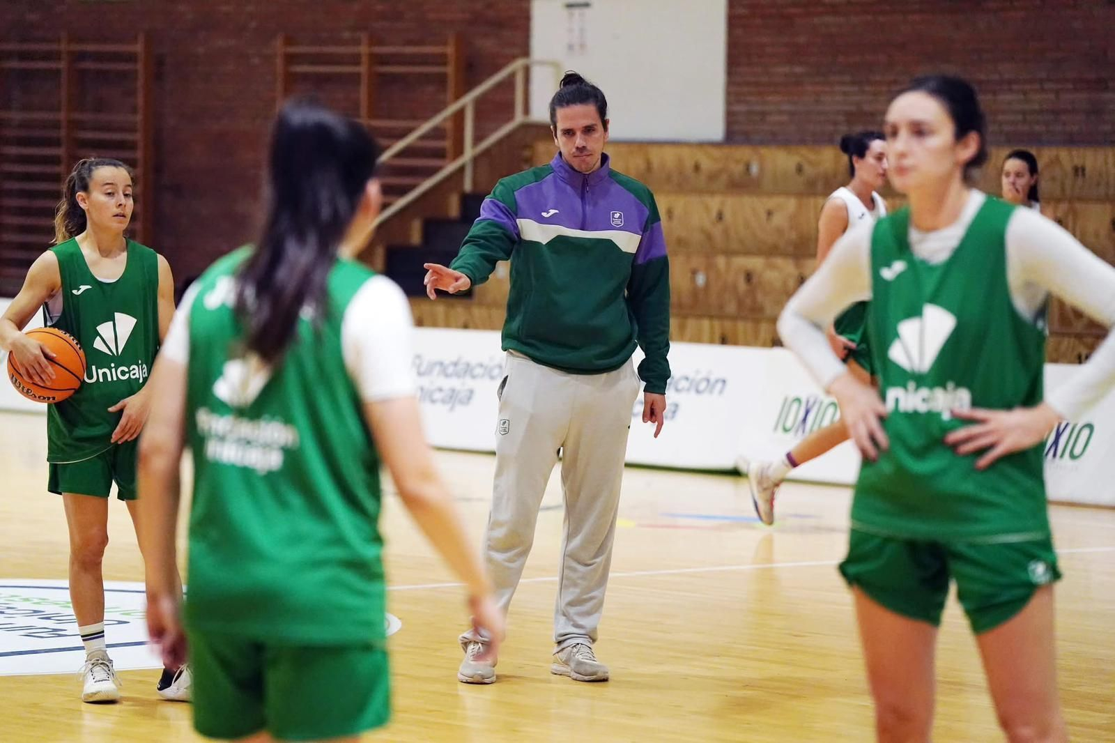 Imagen de un entrenamiento del Unicaja Mijas.