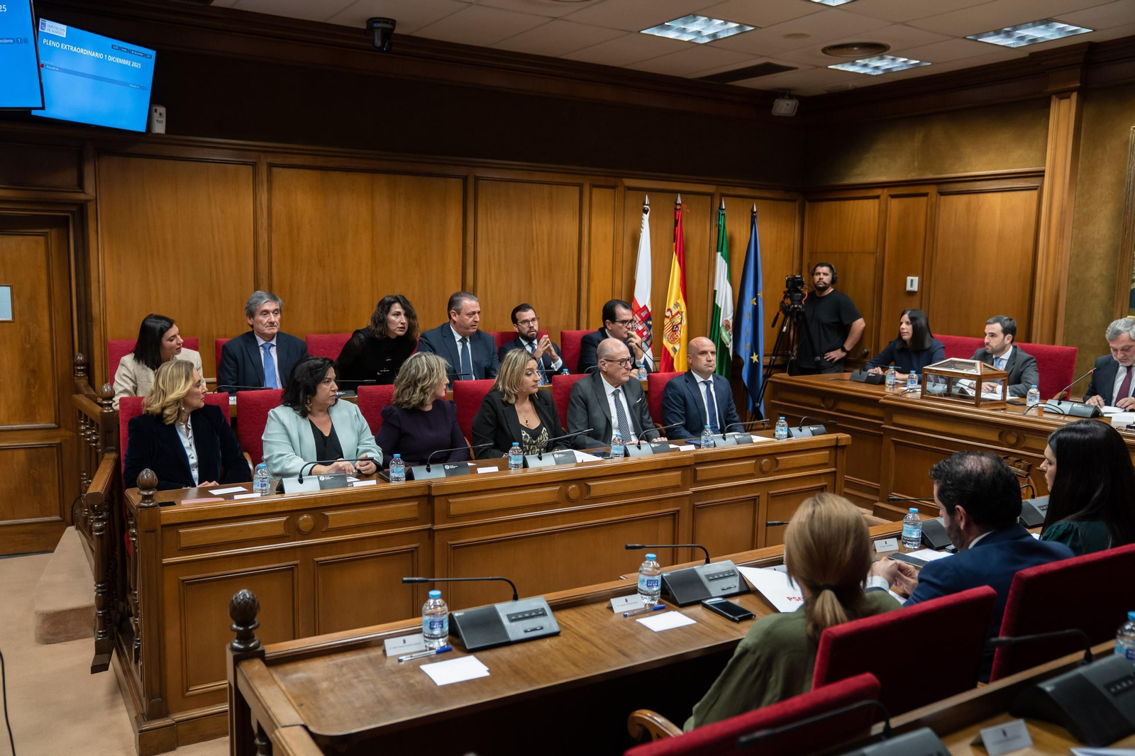 Así se ha vivido la investidura del nuevo presidente de la Diputación Provincial de Almería