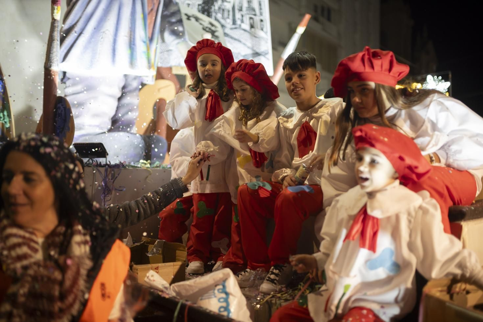 Imágenes de las Cabalgatas de los Reyes Magos de Huelva 2024