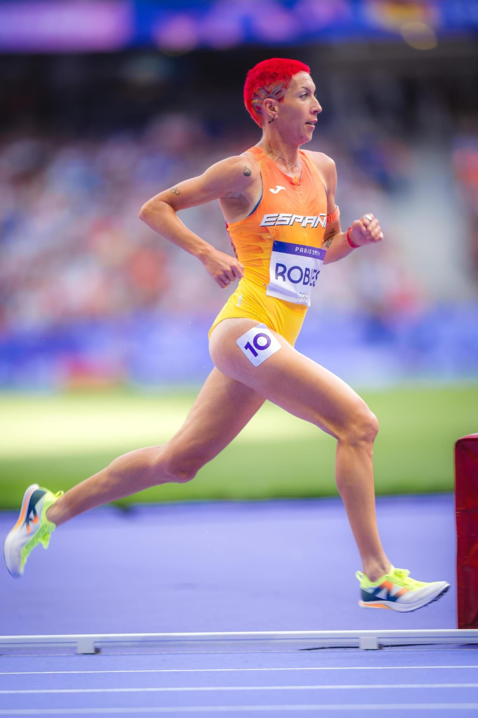 Carolina Robles, en la prueba de 3.000 obstáculos de París 2024.