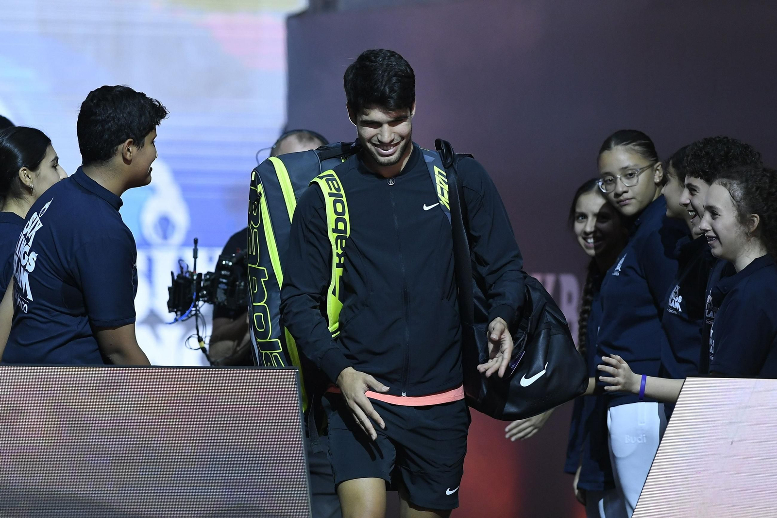 Carlos Alcaraz gana a Rafa Nadal en Arabia y se citan en Málaga: "Vamos a defender a nuestro país"