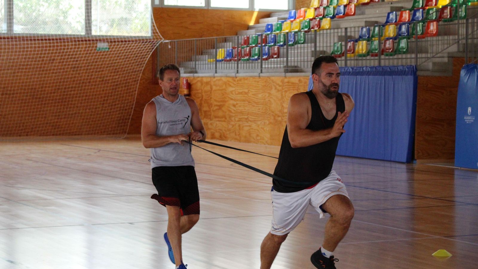 Carlos Cabezas se prepara con Frank Naundrup.