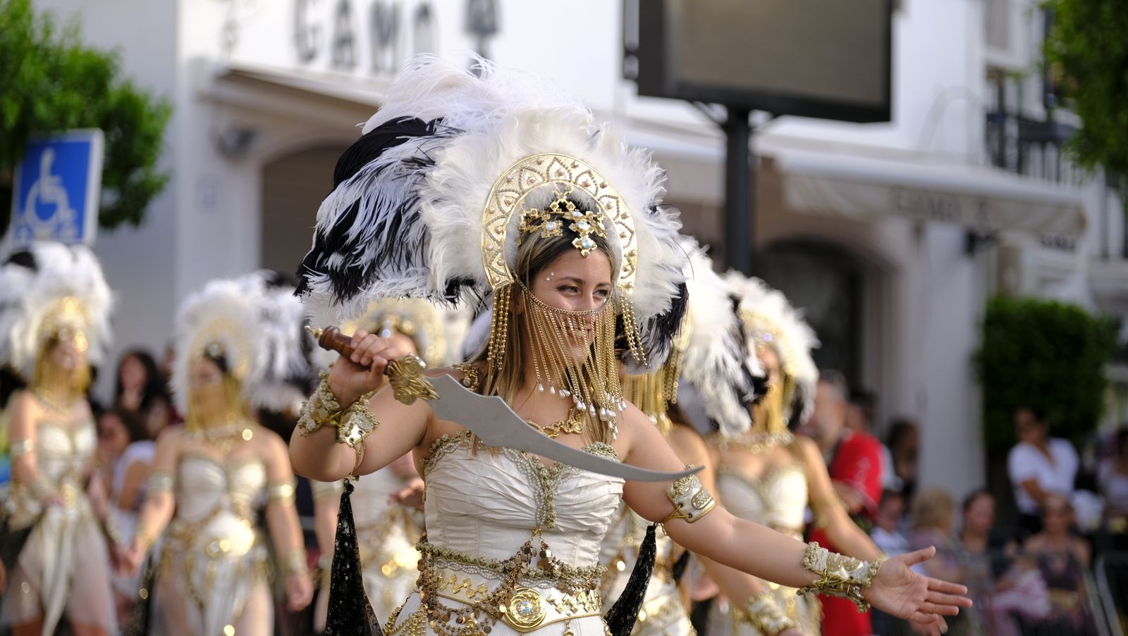 Imágenes del desfile de Moros y Cristianos 2023, en Mojácar