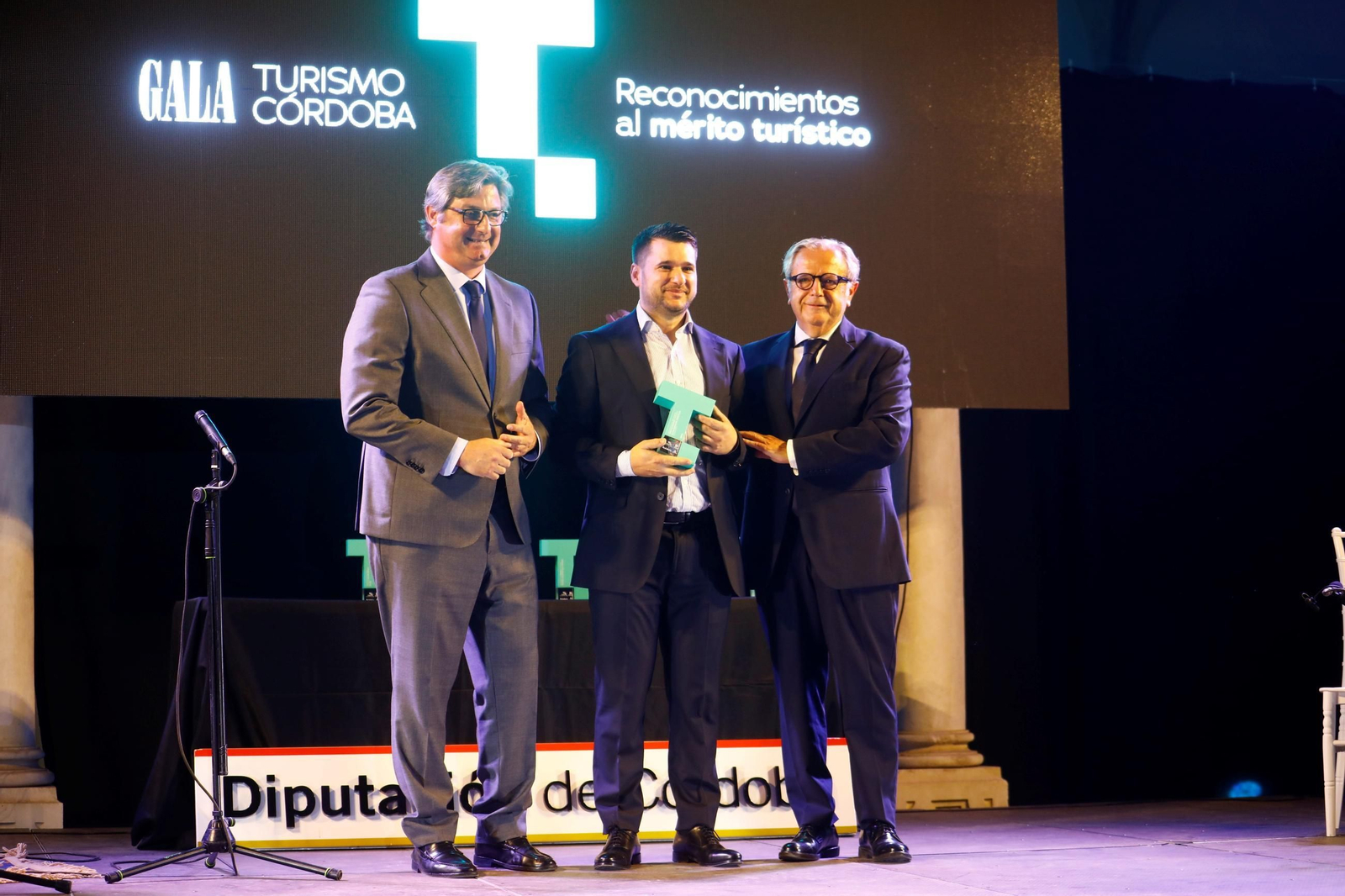 La gala de entrega de los Reconocimientos al Mérito Turístico de Córdoba, en imágenes