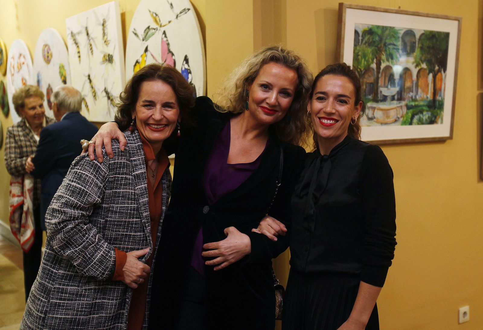 De izquierda a derecha, Layla Halcón Guardiola, Marita Rufino Rus y Patricia Ruiz Soriano, las artistas que han expuesto en la muestra.