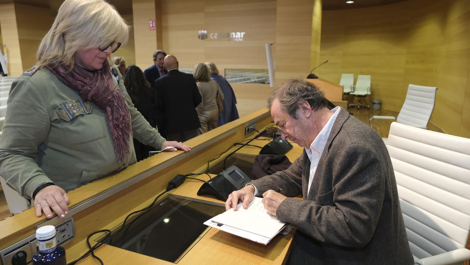 Diario de los Libros con el escritor Javier Moro, en imágenes