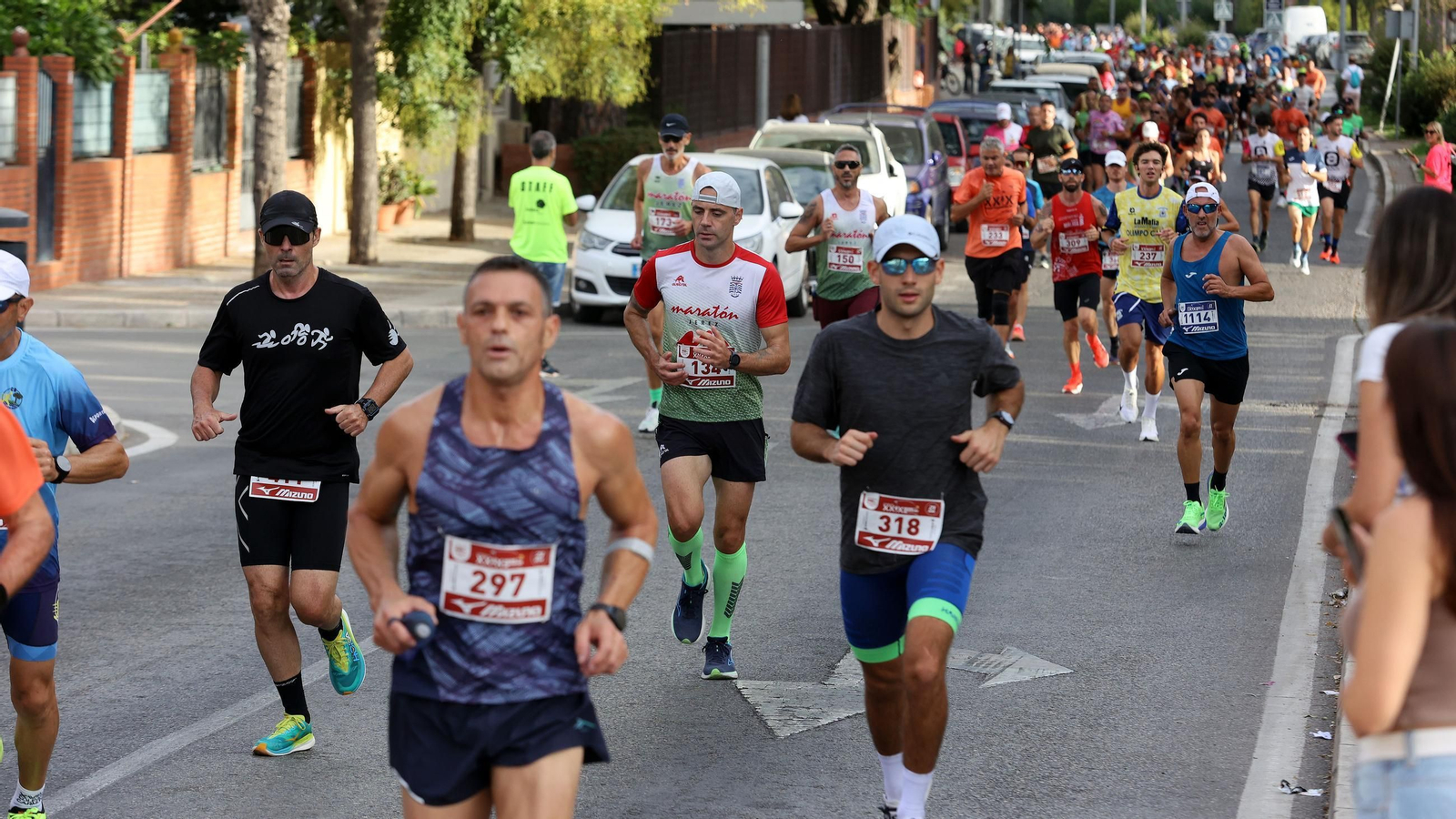 Búscate en la Media Maratón de Jerez 2025 (2)