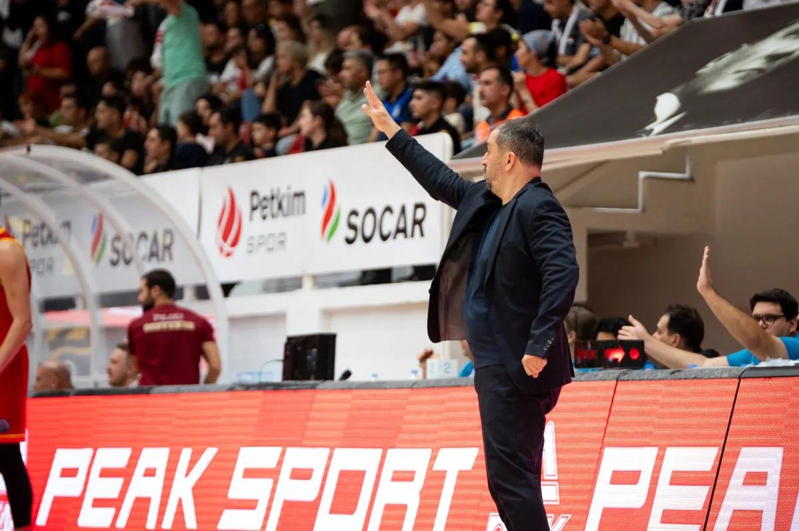 Grupo del Unicaja en BCL: Petkim Spor bate al Oostende (77-74)