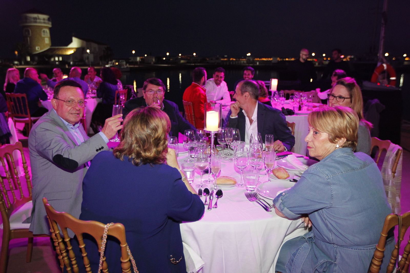 Fotogalería Teatro Comestible. Festival Teatro El Ejido. Puerto Almerimar