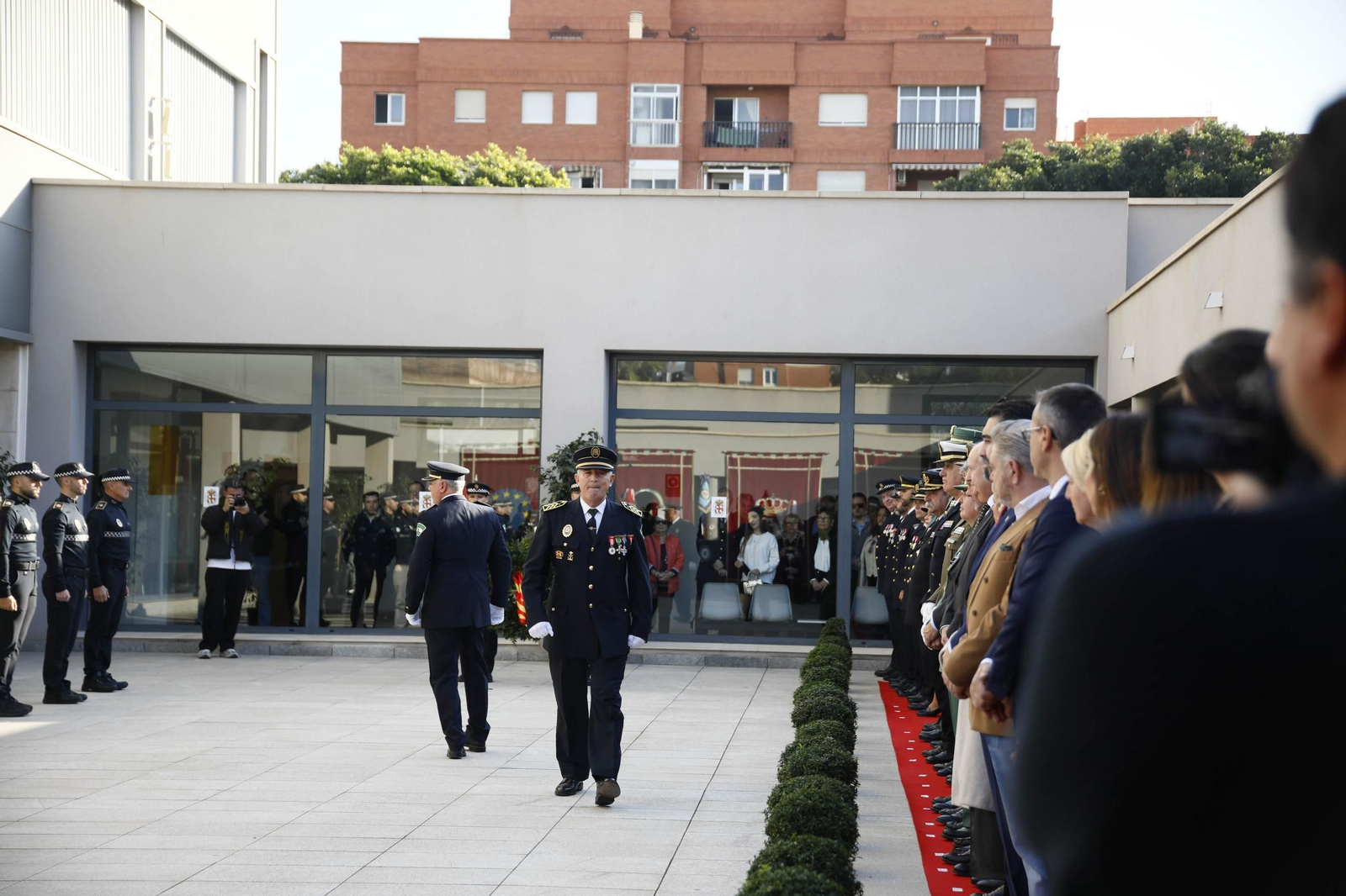 Las imágenes del acto institucional de la Policía Local de Almería con motivo de la festividad de su patrón, San Esteban