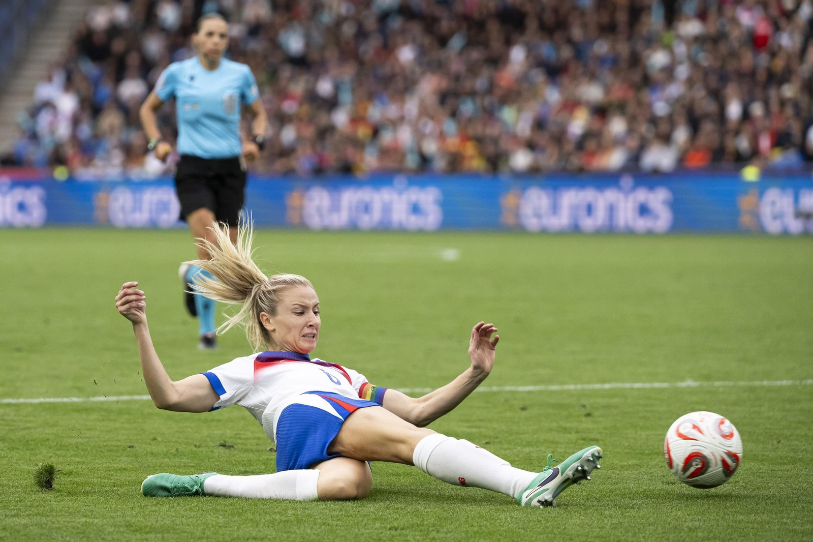 Las mejores imágenes de la final España - Inglaterra de la Eurocopa femenina
