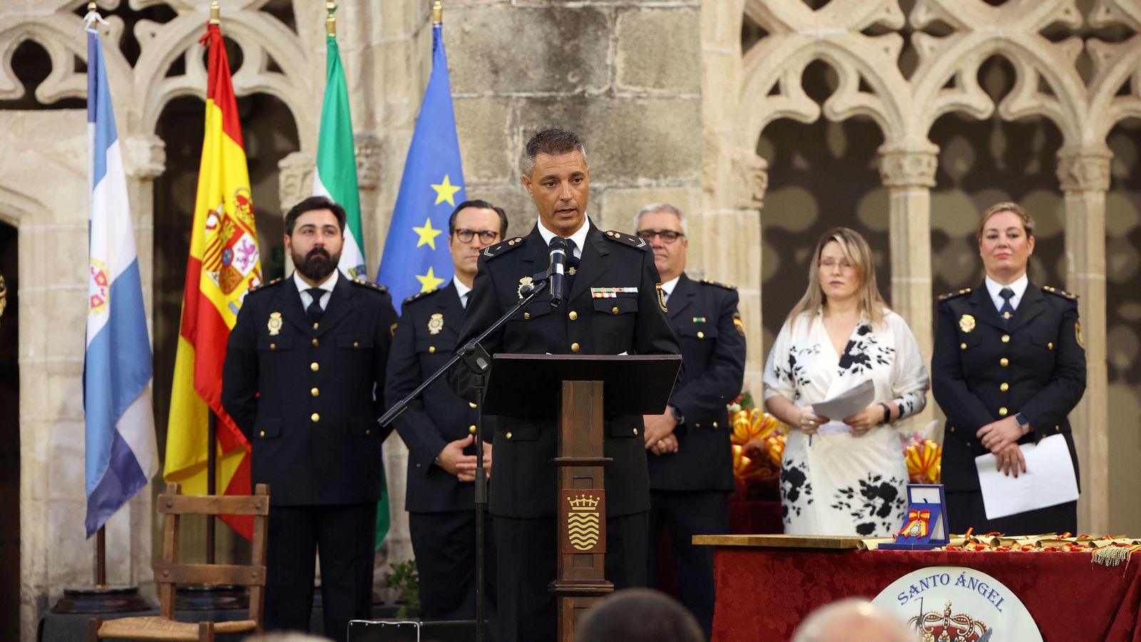 Entrega de medallas de la Asociación Santo Ángel de la Policía Nacional de Jerez